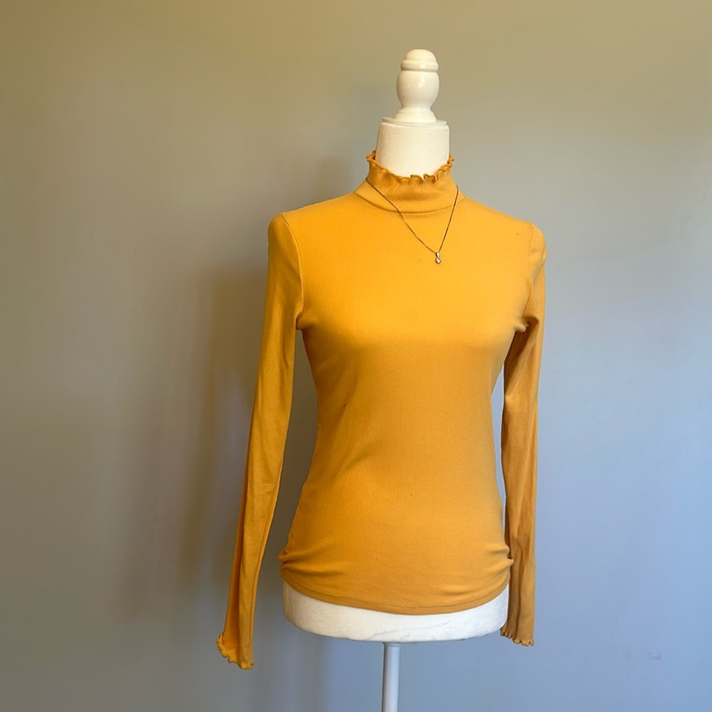 Hollister Yellow Turtleneck